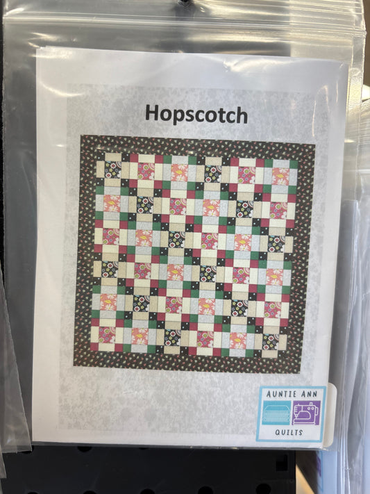 AUNTIE ANN'S HOPSCOTCH PATTERN